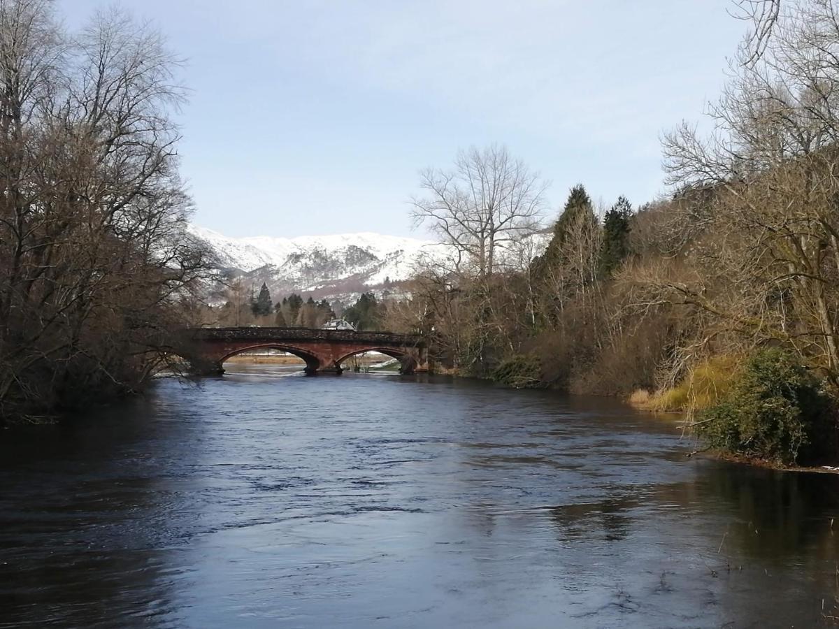 Nest Holiday Home Central Callander, Trossachs Self-Catering Екстериор снимка